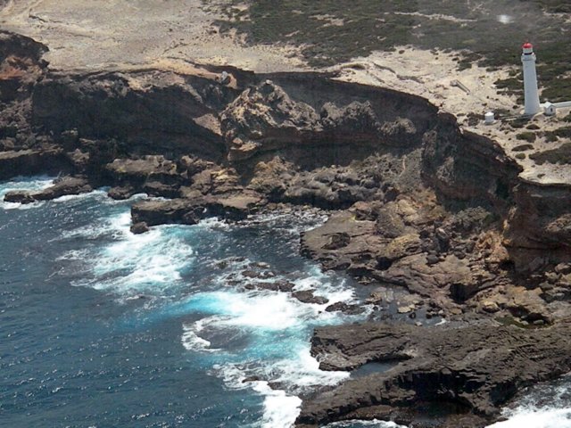 capenelsoncapebridgewaterdiscoverybay2.jpg