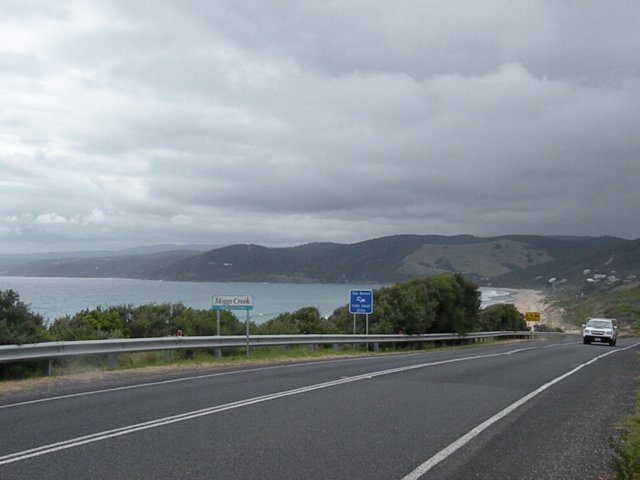 greatoceanroad2.jpg